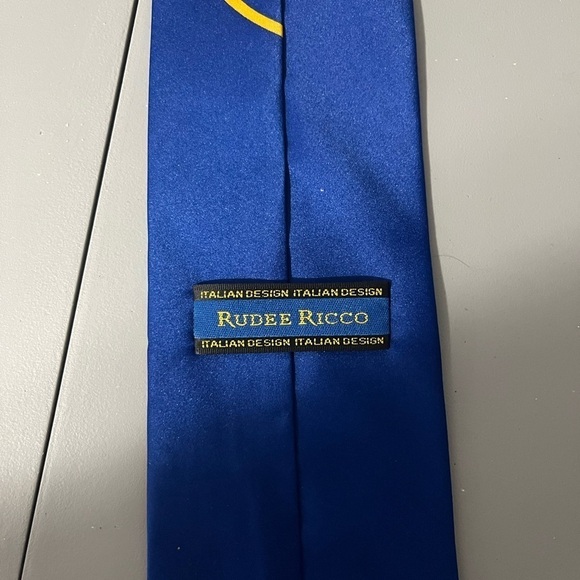 3/25$ (Mix&Match) Blue Fish Tie - Picture 3 of 6